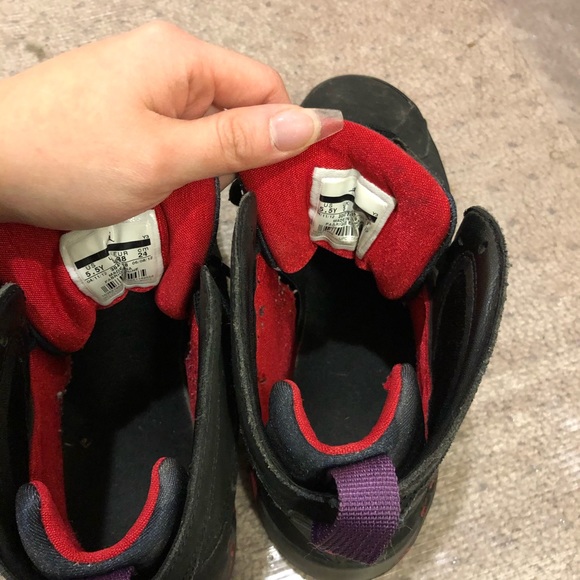 Jordan ‘Raptor’ 7s - Picture 3 of 3